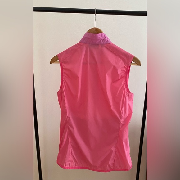 J. Linberberg water repellent pink golf / running vest size S - Picture 5 of 9